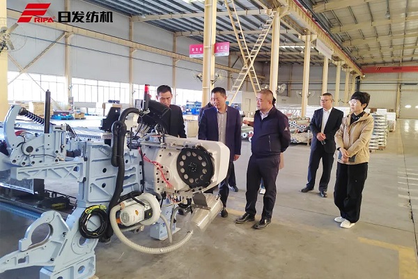 Shandong RIFA: Secretary-General Liu Changlei of China Fiber Glass Industry Association and His Delegation Visit the Company for Inspection